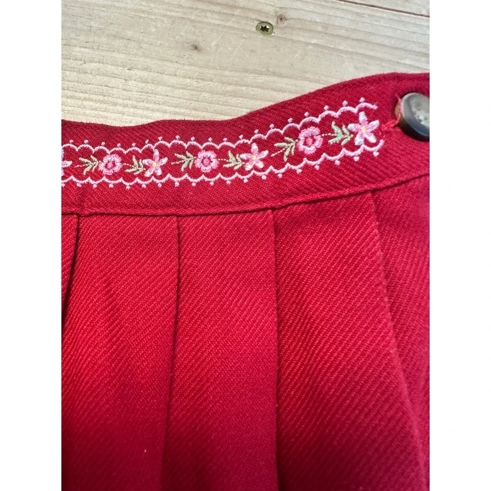 Gymboree Girls Red Pleated Skirt Embroidered Waist Holiday‎ Party Medium 4 YRS